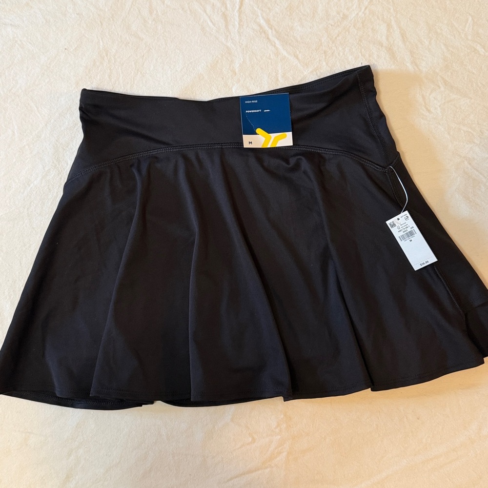 Old Navy High Rise Power Chill Skort NWT